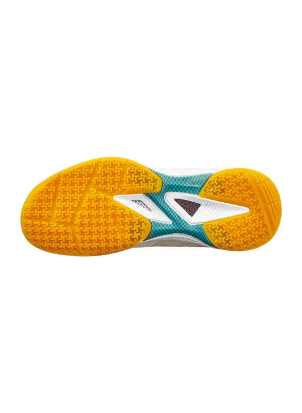 Yonex Badminton Shoe Power Cushion 65Z4 Women (White) - Image 2